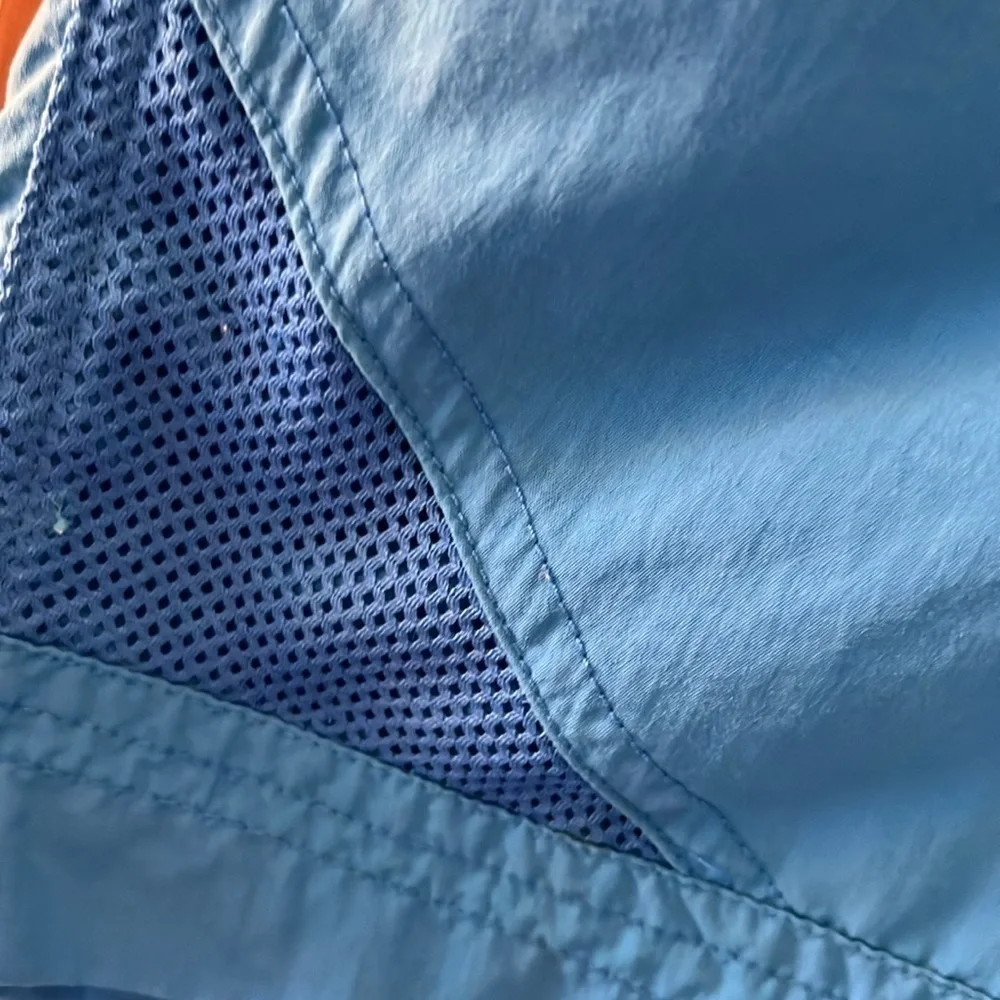 Magellan men’s fish gear shorts. Mag repel. Size 2XL.